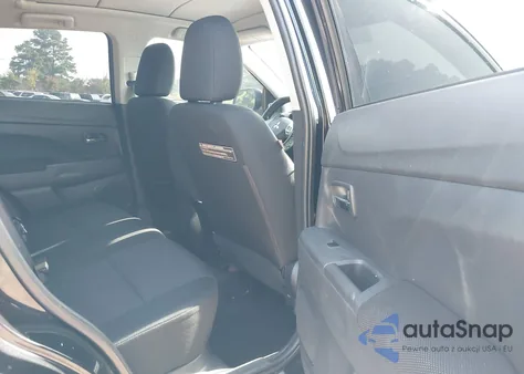 2012 Mitsubishi Outlander Sport Se z USA, uszkodzony, nr VIN JA4AR4AU7CZ001370